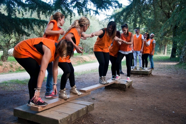  Sfida di team building